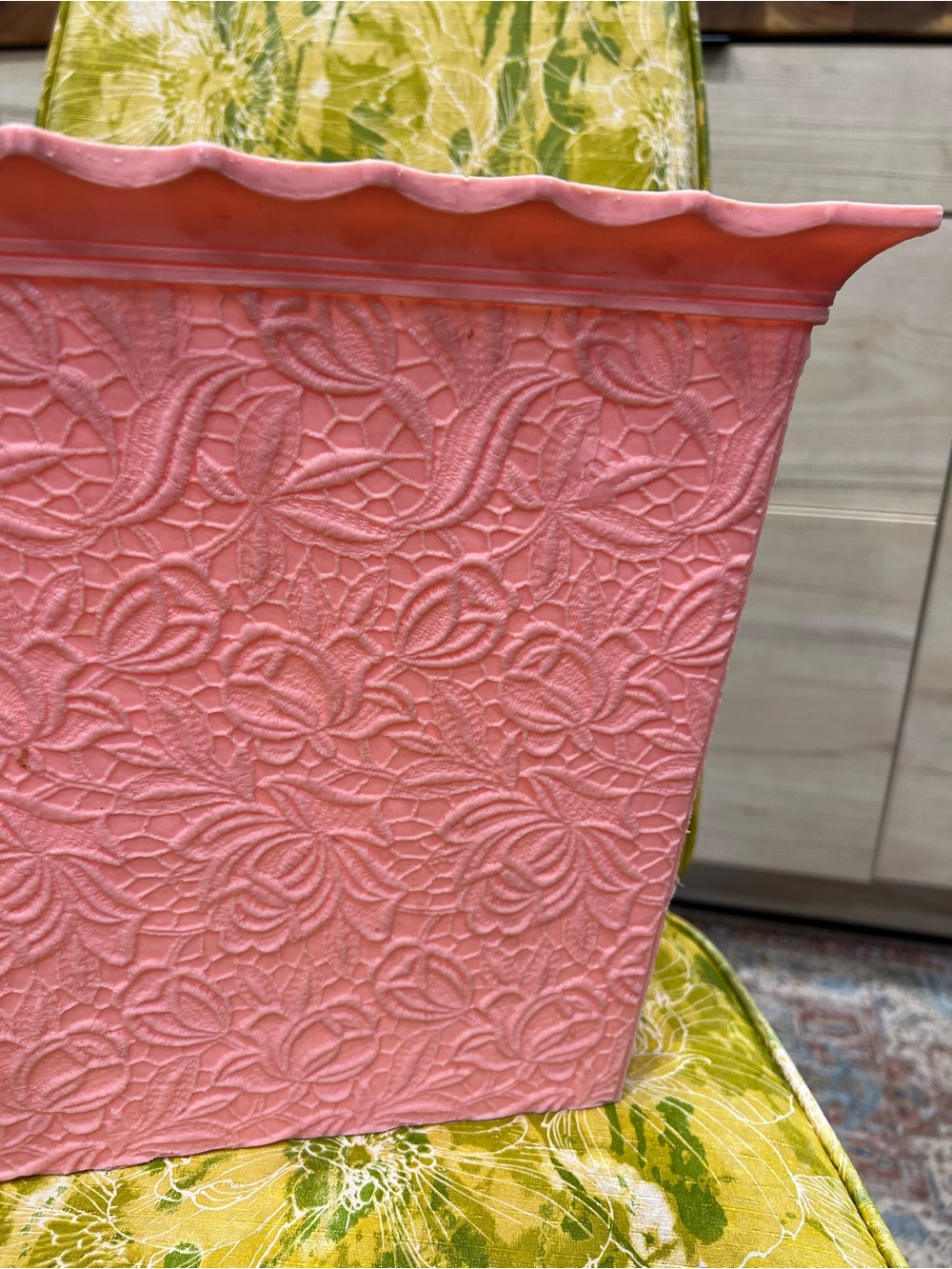 Trash can - Picture 3 of 4